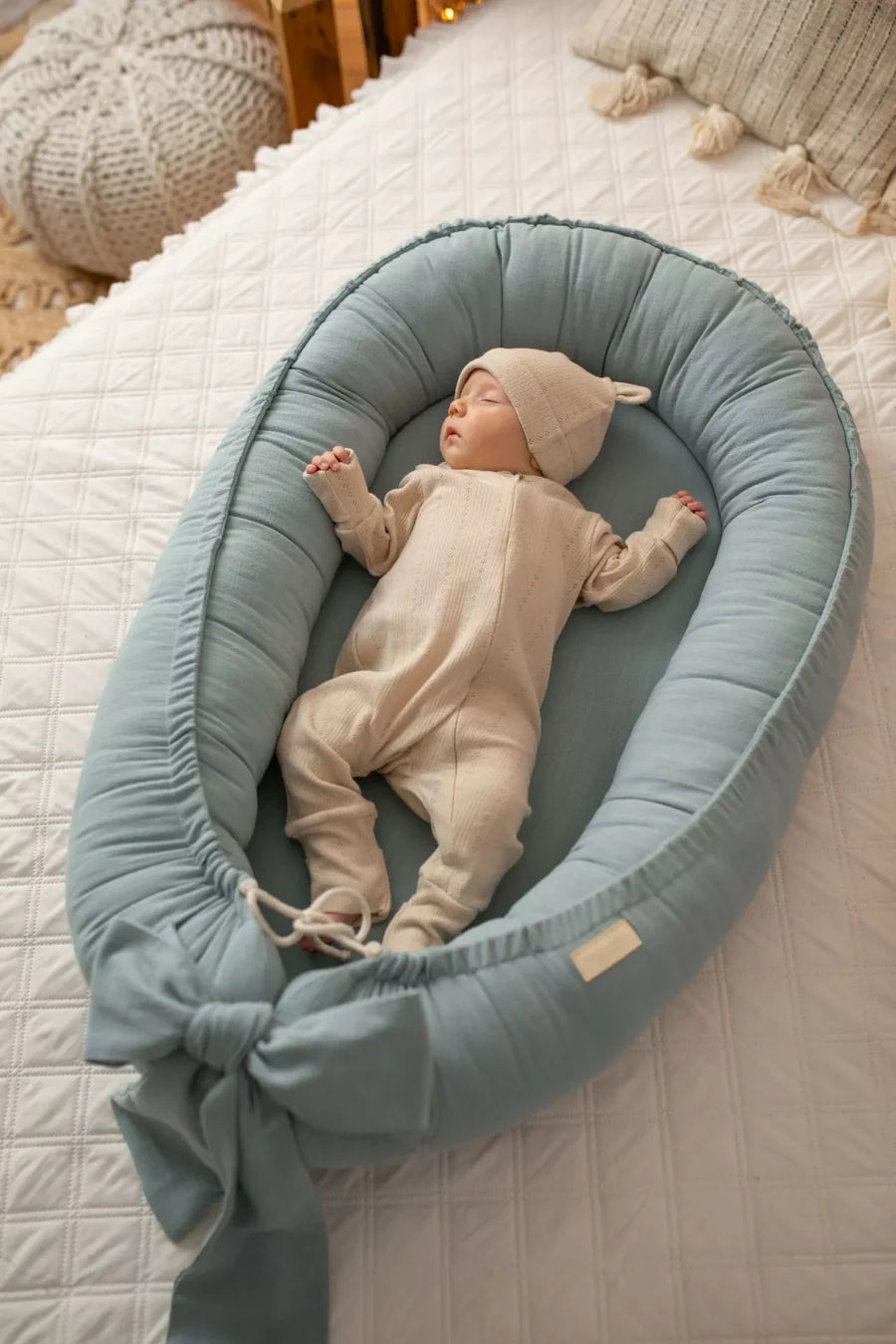 Baby Nest for Newborn. Linen BabyNest Light Blue