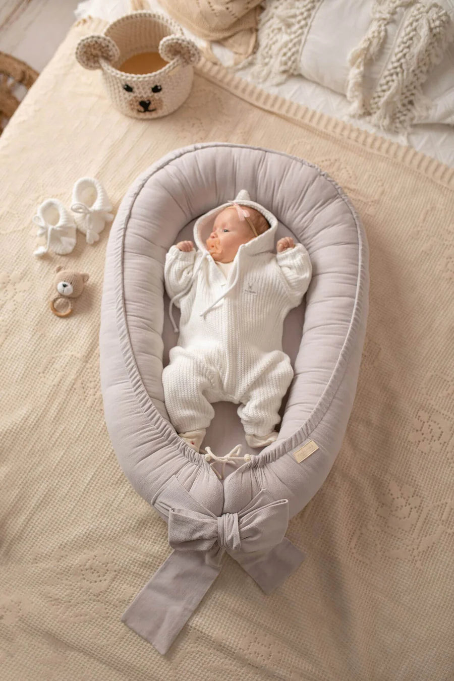 Baby Nest for Newborn. Linen BabyNest Light gray